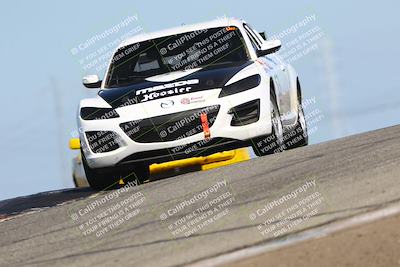 media/Oct-26-2025-CalClub SCCA (Sun) [[8ce1e69566]]/Group 2/Grapevine/